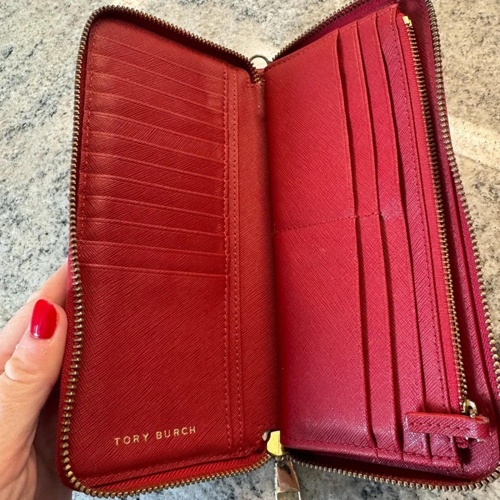 Tory Burch Red Emerson Continental Wallet - Picture 8 of 9
